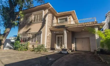 Casa comercial para alugar na Avenida Protásio Alves, 03901, Petrópolis, Porto Alegre por R$ 16.000