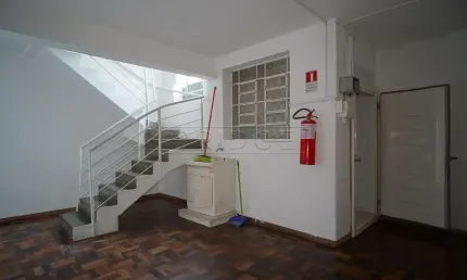 Ponto comercial para alugar na Avenida Protásio Alves, 1738, Rio Branco, Porto Alegre por R$ 3.500