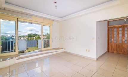 Apartamento com 3 quartos para alugar na Rua Felipe Becker, 663, Três Figueiras, Porto Alegre por R$ 6.900