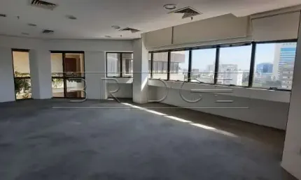 Sala comercial para alugar na Rua Padre Chagas, 185, Moinhos de Vento, Porto Alegre por R$ 3.426