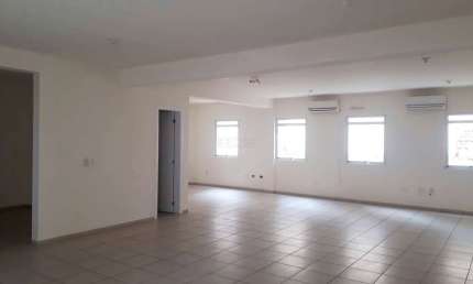 Sala comercial com 3 salas para alugar na Rua Mostardeiro, 464, Moinhos de Vento, Porto Alegre por R$ 3.500
