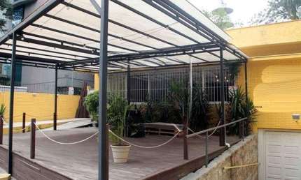 Casa comercial com 4 salas para alugar na Rua Casemiro de Abreu, 1689, Bela Vista, Porto Alegre por R$ 17.000