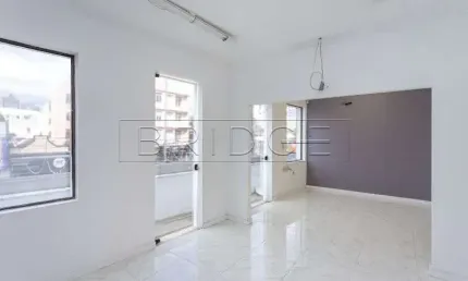 Ponto comercial para alugar na Avenida Benjamin Constant, 1809, Rio Branco, Porto Alegre por R$ 4.000