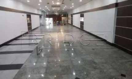 Ponto comercial para alugar na Rua dos Andradas, 689, Centro Histórico, Porto Alegre por R$ 12.000