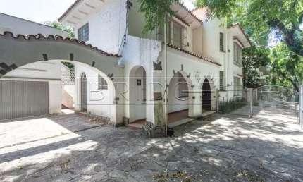 Casa comercial com 10 salas para alugar na Rua Marquês do Pombal, 162, Moinhos de Vento, Porto Alegre por R$ 16.800