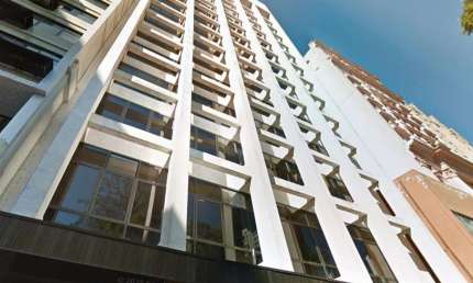 Sala comercial com 2 salas para alugar na Rua dos Andradas, 1211, Centro Histórico, Porto Alegre por R$ 5.500