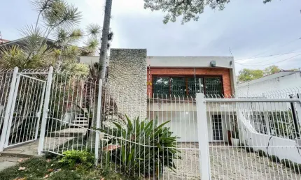 Casa comercial com 4 salas para alugar na Alameda Vicente de Carvalho, 185, Boa Vista, Porto Alegre por R$ 9.700