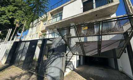 Casa em condomínio fechado com 3 quartos para alugar na Rua Moema, 513, Chácara das Pedras, Porto Alegre por R$ 12.500