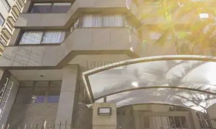 Apartamento com 3 quartos para alugar na Rua Pedro Chaves Barcelos, 981, Auxiliadora, Porto Alegre por R$ 15.000