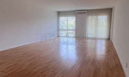 Apartamento com 3 quartos para alugar na Dr Timoteo, 1054, Moinhos de Vento, Porto Alegre por R$ 8.000