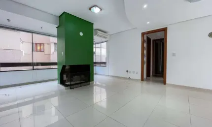 Apartamento com 2 quartos para alugar na Rua Desembargador Augusto Loureiro Lima, 35, Petrópolis, Porto Alegre por R$ 3.000