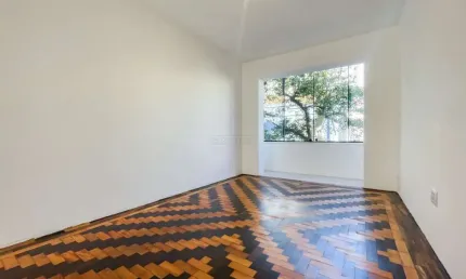 Apartamento com 2 quartos para alugar na Avenida Cauduro, 266, Bom Fim, Porto Alegre por R$ 2.500