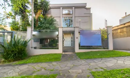 Casa em condomínio fechado com 3 quartos para alugar na Rua João Berutti, 118, Chácara das Pedras, Porto Alegre por R$ 20.000