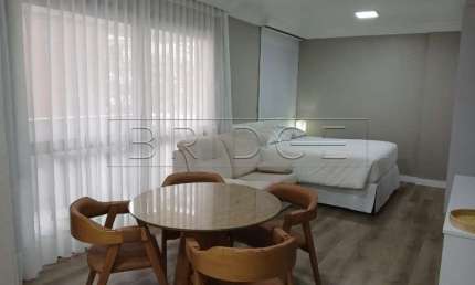 Apartamento com 1 quarto para alugar na Rua Jardim Cristofel, 155, Independência, Porto Alegre por R$ 4.500