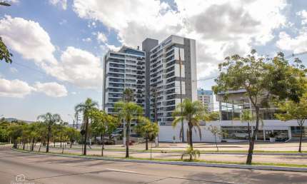 Apartamento com 2 quartos para alugar na Avenida Senador Tarso Dutra, 431, Petrópolis, Porto Alegre por R$ 5.500
