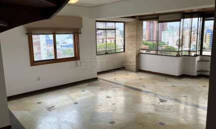Cobertura com 2 quartos para alugar na Avenida Ganzo, 677, Menino Deus, Porto Alegre por R$ 6.600