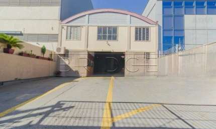 Barracão / Galpão / Depósito com 1 sala para alugar na Avenida Doutor Carlos Barbosa, 50, Azenha, Porto Alegre por R$ 11.500