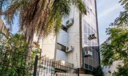 Sala comercial com 5 salas para alugar na Rua Visconde de Pelotas, 21, Passo da Areia, Porto Alegre por R$ 6.800