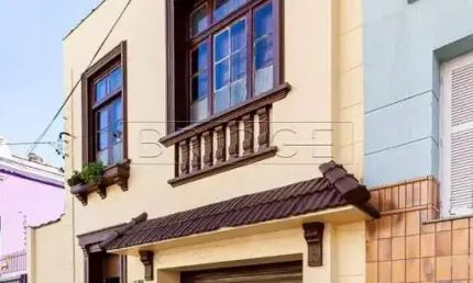 Casa comercial para alugar na Rua Botafogo, 718, Menino Deus, Porto Alegre por R$ 8.500