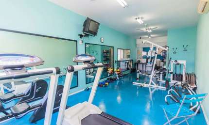 Sala comercial com 1 sala para alugar na Avenida Iguassu, 507, Petrópolis, Porto Alegre por R$ 1.000