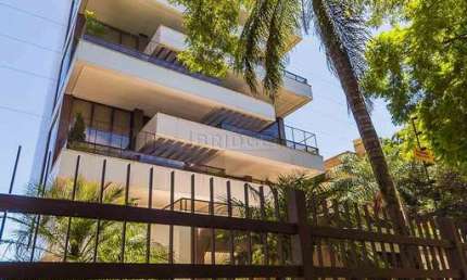 Apartamento com 4 quartos para alugar na Avenida Lageado, 1246, Petrópolis, Porto Alegre por R$ 34.900