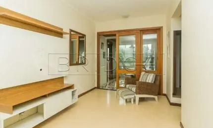 Apartamento com 2 quartos para alugar na Rua Doutor Ernesto Ludwig, 20, Chácara das Pedras, Porto Alegre por R$ 2.000