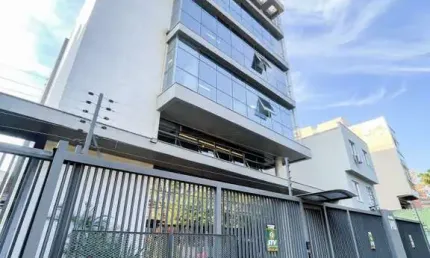 Sala comercial com 5 salas para alugar na Rua Olinda, 140, São Geraldo, Porto Alegre por R$ 21.000