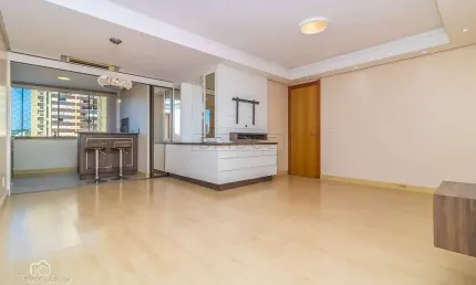 Apartamento com 3 quartos para alugar na Rua Comendador Rodolfo Gomes, 631, Menino Deus, Porto Alegre por R$ 6.500