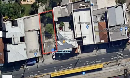Terreno em condomínio fechado para alugar na Avenida Protásio Alves, 4360, Petrópolis, Porto Alegre por R$ 6.000