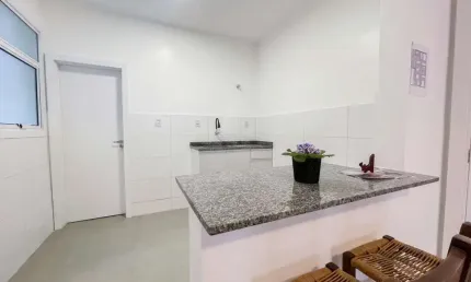 Apartamento com 2 quartos para alugar na Rua Castro Alves, 1073, Rio Branco, Porto Alegre por R$ 3.350