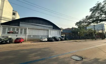 Barracão / Galpão / Depósito para alugar na Avenida Pernambuco, 1486, Navegantes, Porto Alegre por R$ 25.000