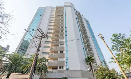 Apartamento com 3 quartos para alugar na Alameda Emílio de Menezes, 140, Três Figueiras, Porto Alegre por R$ 34.000