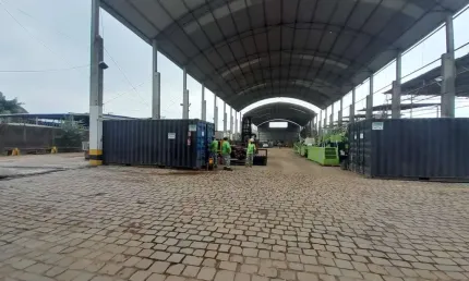 Barracão / Galpão / Depósito com 2 salas para alugar na Rua Frederico Mentz, 580, Navegantes, Porto Alegre por R$ 19.000