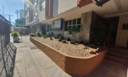 Apartamento com 1 quarto para alugar na avenida venâncio aires, 509, santana, porto alegre por r$ 1.300