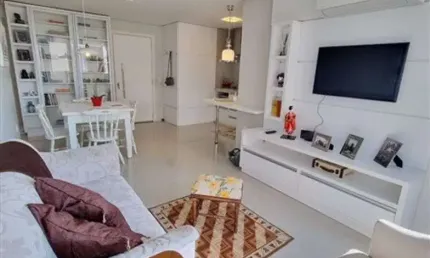 Apartamento para venda possui 49 metros quadrados com 1 quarto