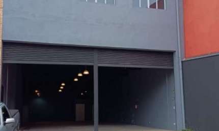 Sala comercial para alugar na Avenida Francisco Monteiro, Santa Luzia, Ribeirão Pires