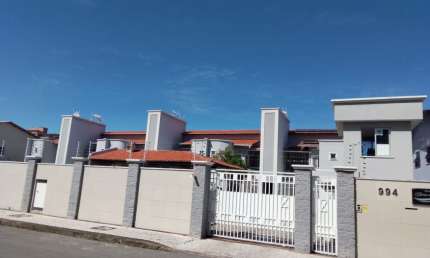 Casa em condomínio fechado com 3 quartos para alugar na Avenida Palestina, 994, Passaré, Fortaleza