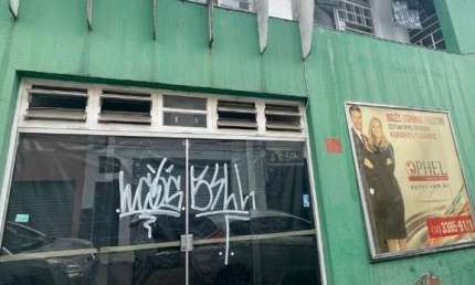 Casa comercial com 2 salas para alugar na Rua Bela Vista, Granjas Panorama, Taubaté por R$ 6.000