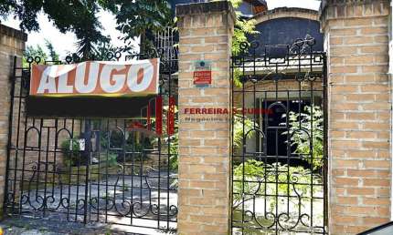 Casa térrea 550m² para locação no bairro Jardim São Paulo.