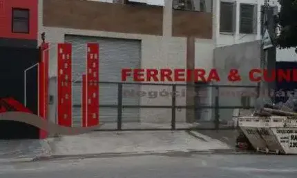 Excelente Galpão comercial no Bairro Vila Guilherme.