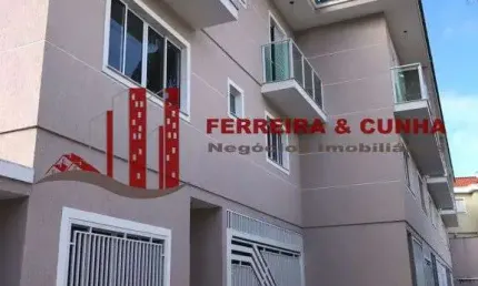 Excelente sobrado em condomínio fechado no bairro Vila Dom Pedro II!