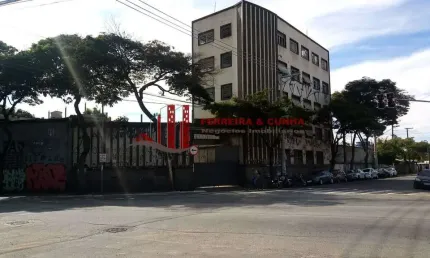 Barracão / Galpão / Depósito à venda na Rua Clímaco Barbosa, --, Cambuci, São Paulo