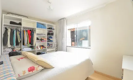 Vendo casa em Colombo Pr. Financia parte do valor. São Gabriel.