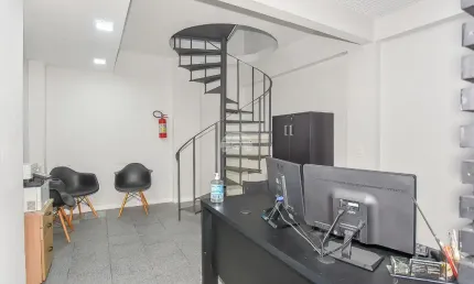 Sala comercial com 2 salas à venda na Travessa da Lapa, 734, Centro, Curitiba