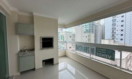 Apartamento com 3 quartos à venda na Rua 288, 236, Centro, Itapema
