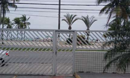 Kitnet / Stúdio à venda na Avenida Presidente Castelo Branco, 5485, Tupi, Praia Grande