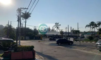 Salão Comercial para Locação em Arujá, Caputera, 1 dormitório, 1 suíte, 1 banheiro, 4 vagas