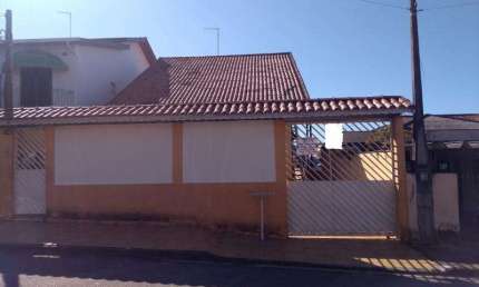 Casa para Venda em Arujá, Jordanópolis, 3 dormitórios, 1 suíte, 1 banheiro, 3 vagas