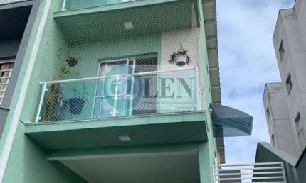 Casa para Venda em Arujá, Chácara São José, 3 dormitórios, 1 suíte, 1 banheiro, 3 vagas