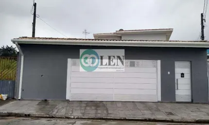 Casa para Locação em Arujá, Jardim Rincão, 2 dormitórios, 1 suíte, 2 banheiros, 3 vagas